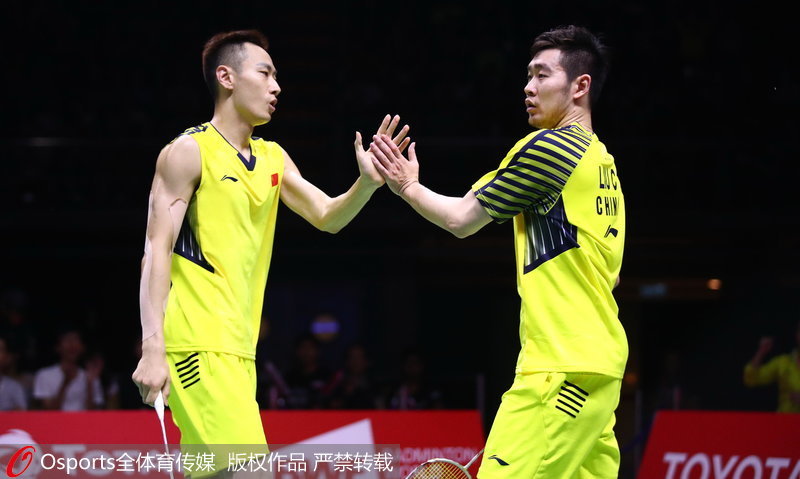 ���/����