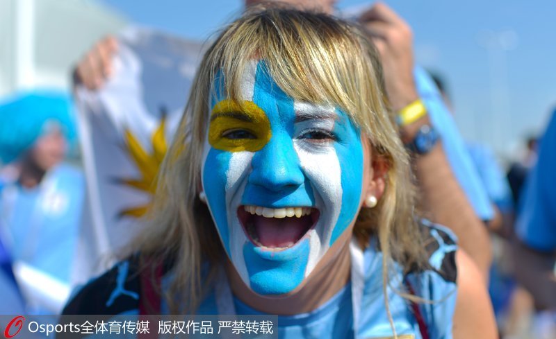 烏拉圭美女球迷