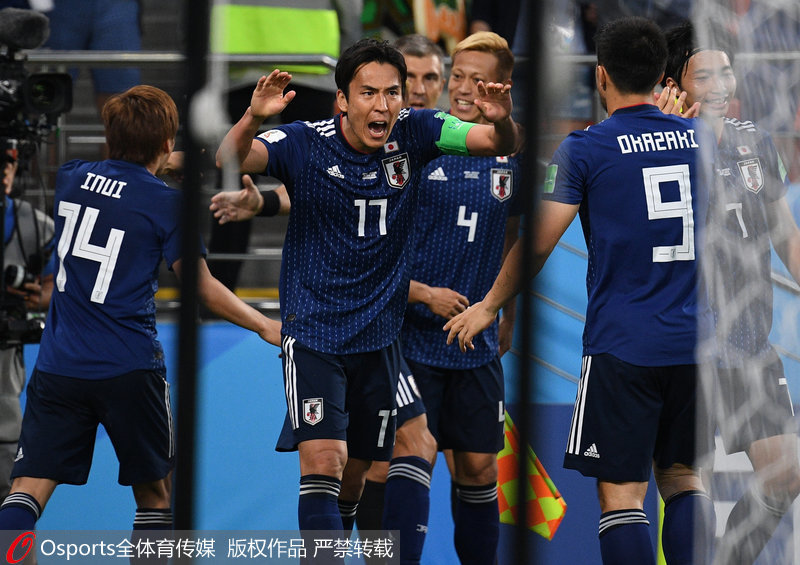 本田圭佑進球后慶祝