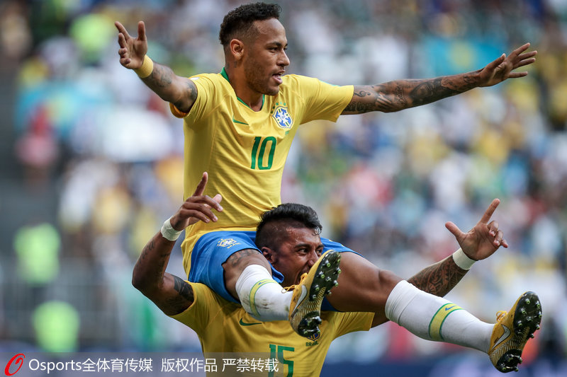 1/8決賽2-0墨西哥，內馬爾一傳一射
