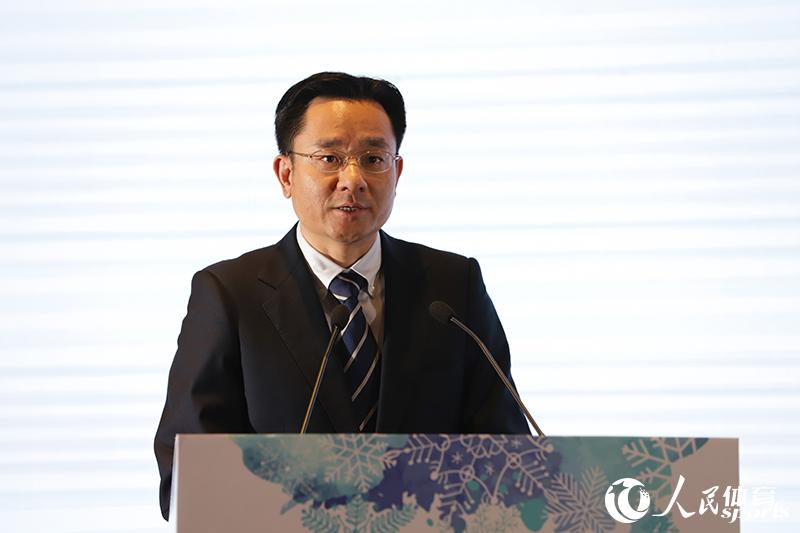 國家體育總局冬季運動管理中心副主任楊東致辭