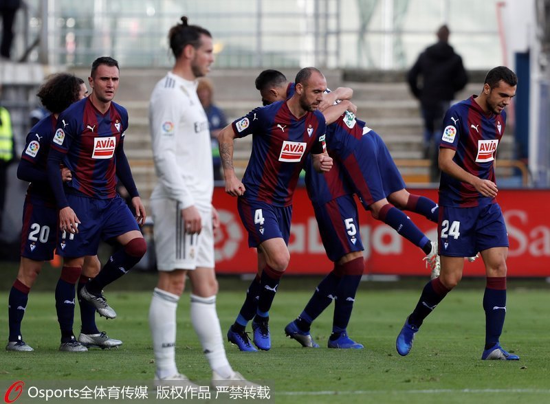 ���߶���ף���򣬱������ޱ���