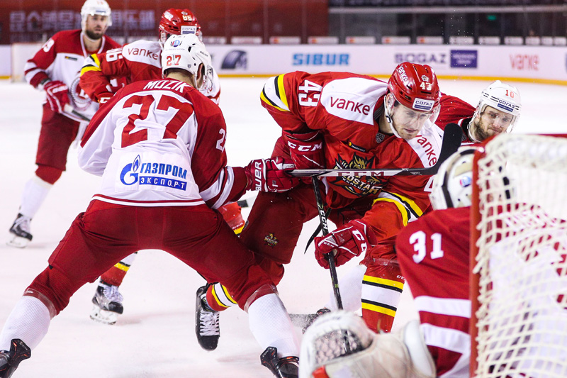 KHL-拉塔破門球隊再遭逆轉 萬科龍主場1-3負勇士