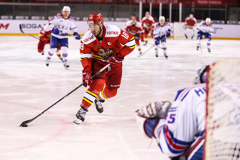 KHL-聖誕大戰萬科龍錯失2球領先好局 遭聖彼得堡陸軍大逆轉