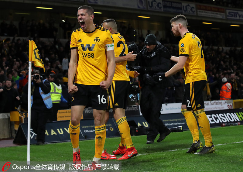 �Ƕ���Ա��ף