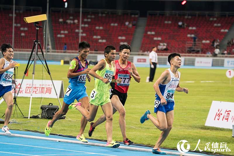 二青會田徑比賽再產生22枚金牌 太原小將跳高奪冠