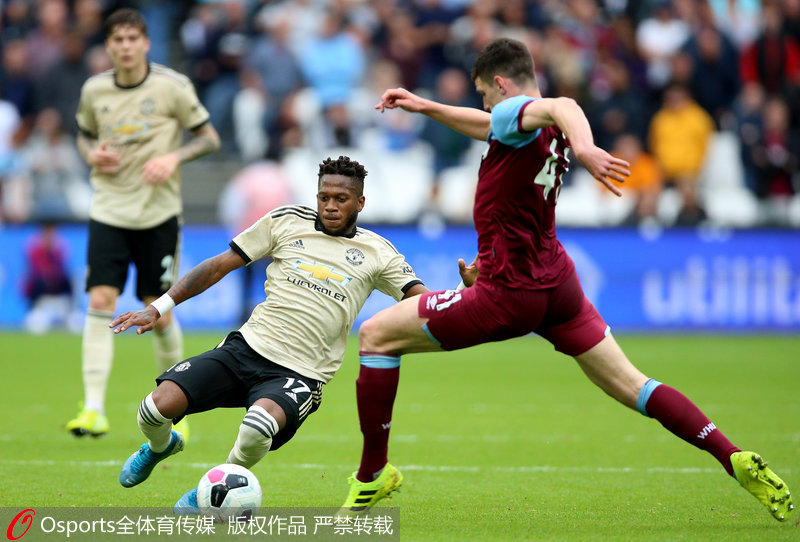 弗雷德（17號）鏟防賴斯