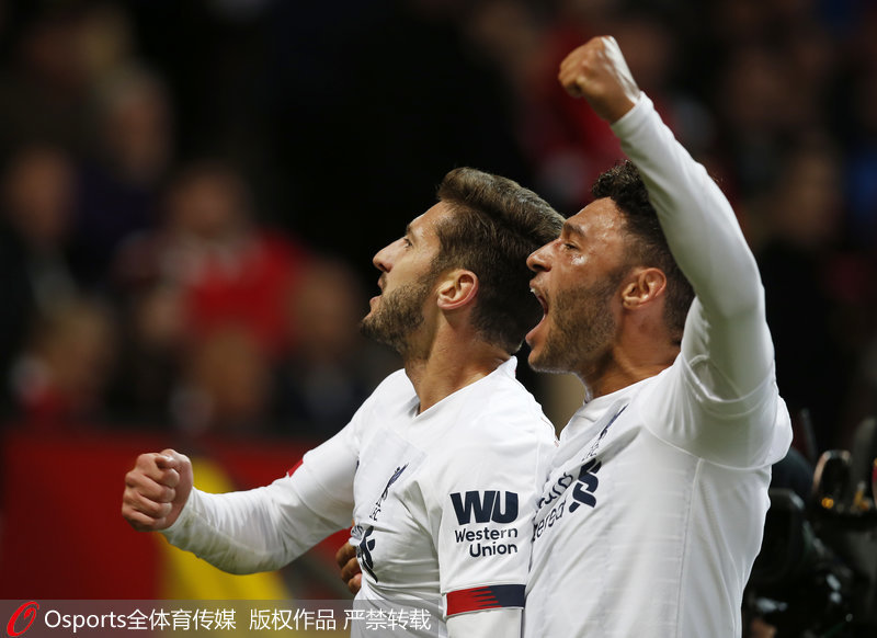 利物浦隊員慶祝進球