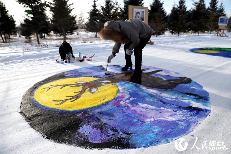 在冰雪大地上作畫