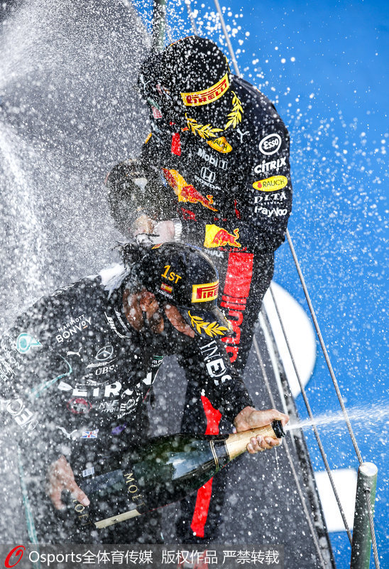 漢密爾頓慶祝奪冠