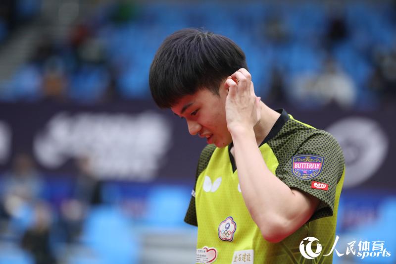 ������������������������� �������㣩