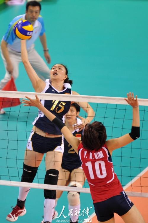 [组图]<em>亚运会女排</em>小组赛:中国女排3-2逆转韩国